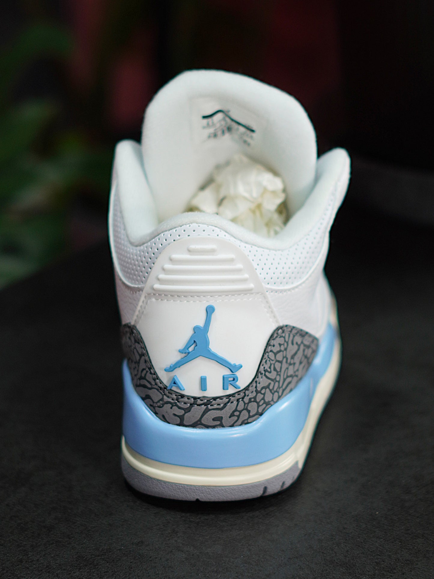 Air Jordan Retro 3 UNC - Blanco, Azul bebé, Gris elefante