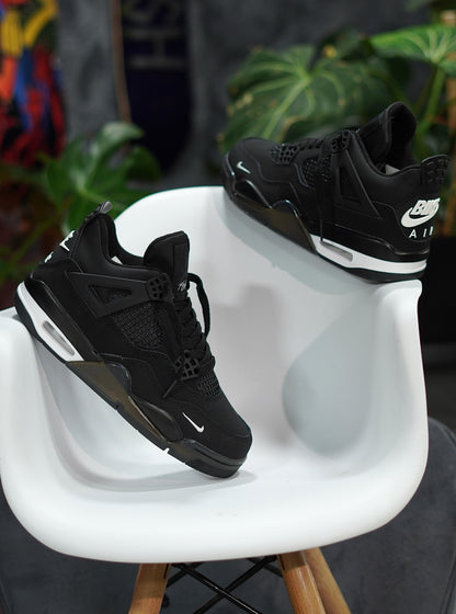 Air Jordan Retro 4 Bike - Negra