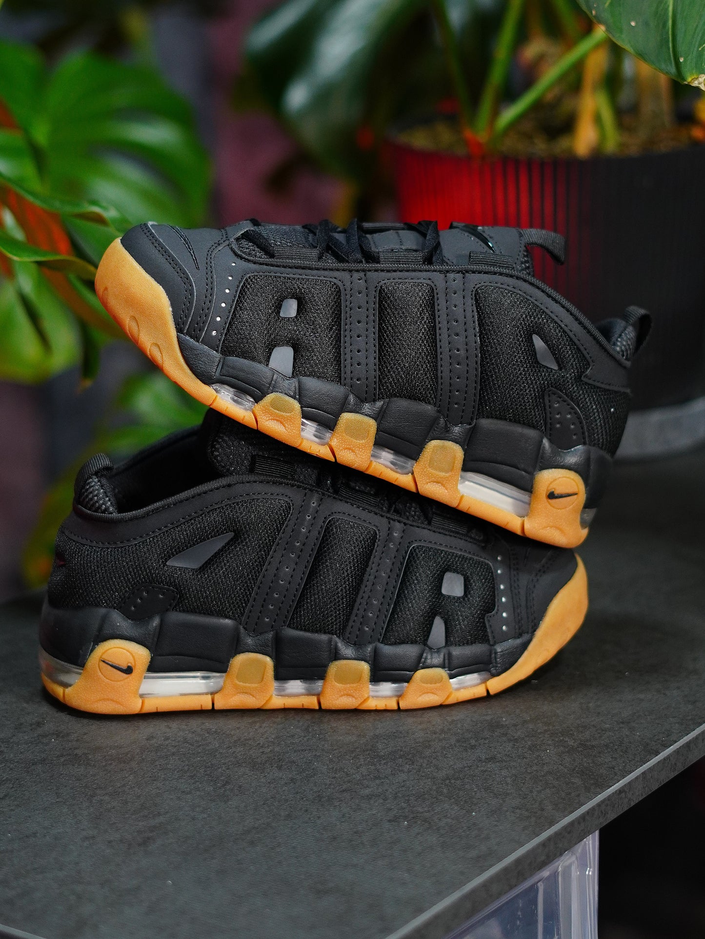Nike Air More Uptempo - Negro