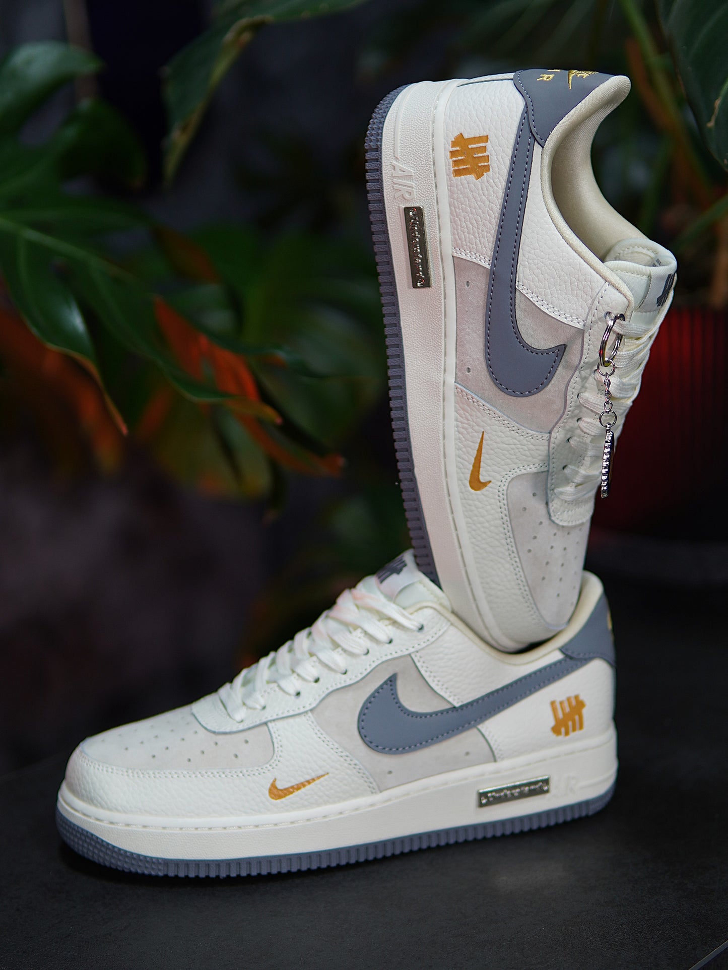 Nike Air Force One x Undefeated