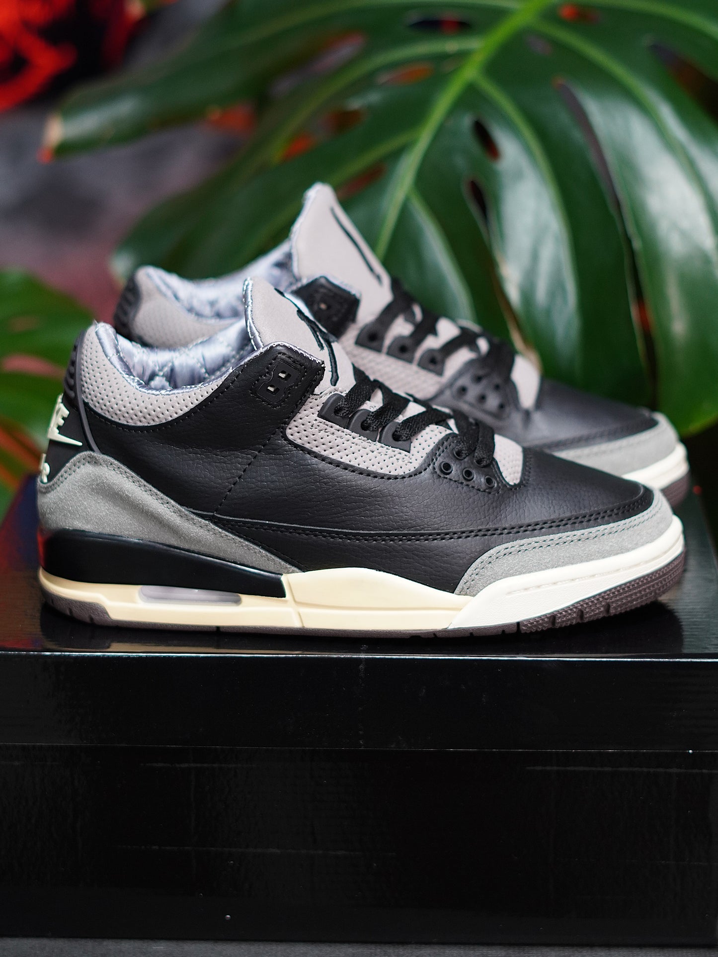 Air Jordan Retro 3 A Ma Maniere - Negro, Cafe
