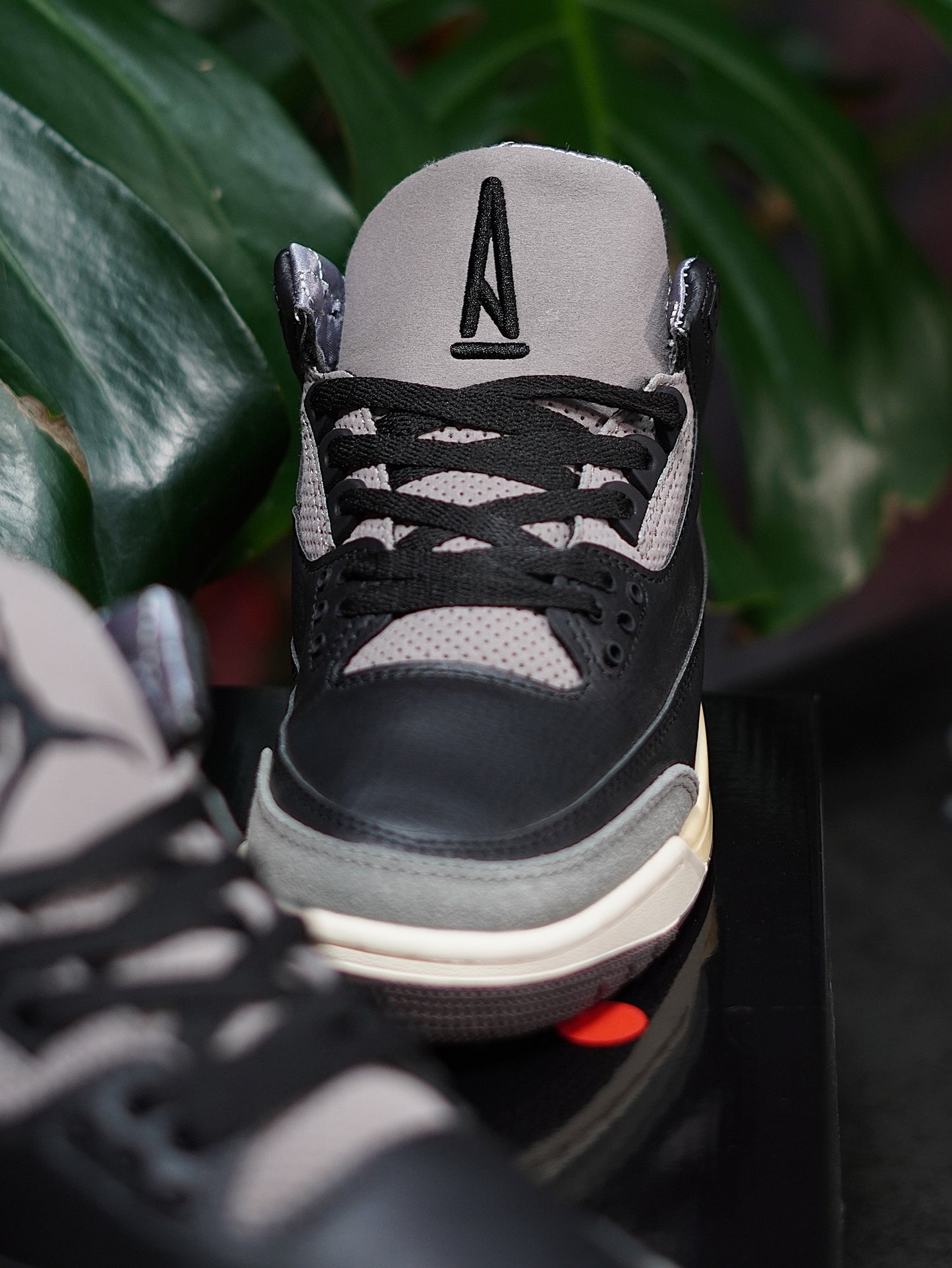 Air Jordan Retro 3 A Ma Maniere - Negro, Cafe