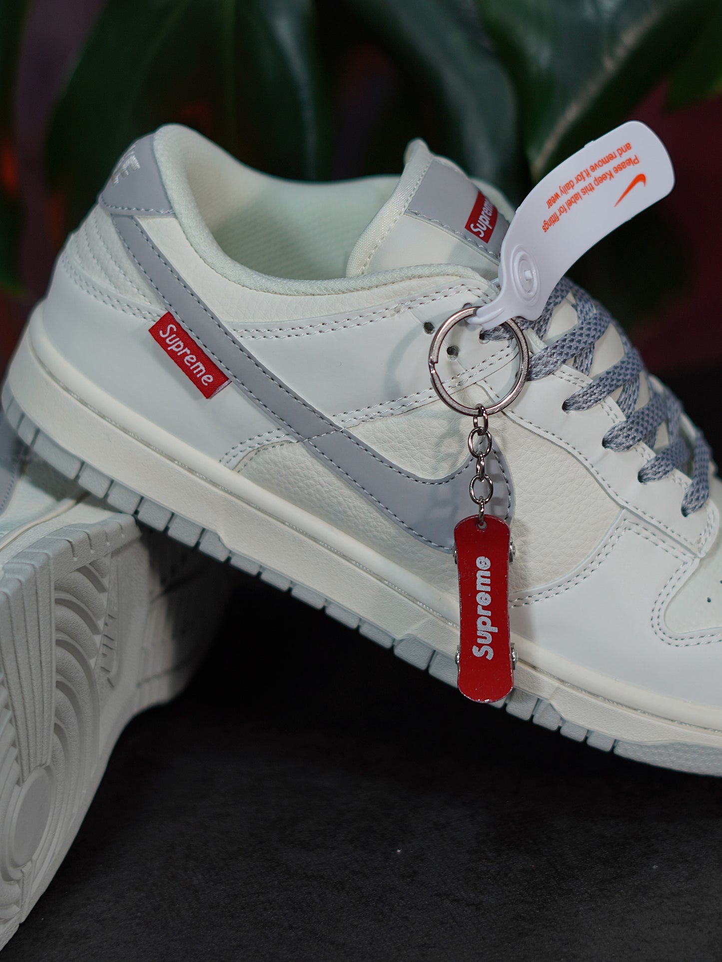 Nike SB x Supreme - Blanca
