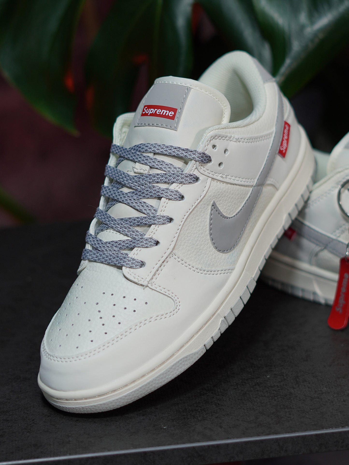 Nike SB x Supreme - Blanca
