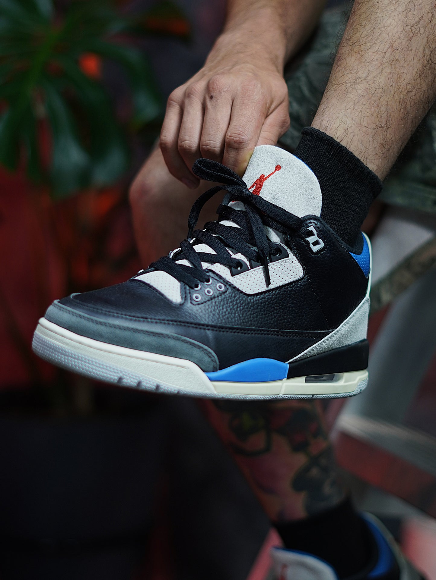 Air Jordan Retro 3 "Rare Air" - Negro, Azil, Blanco, Gris