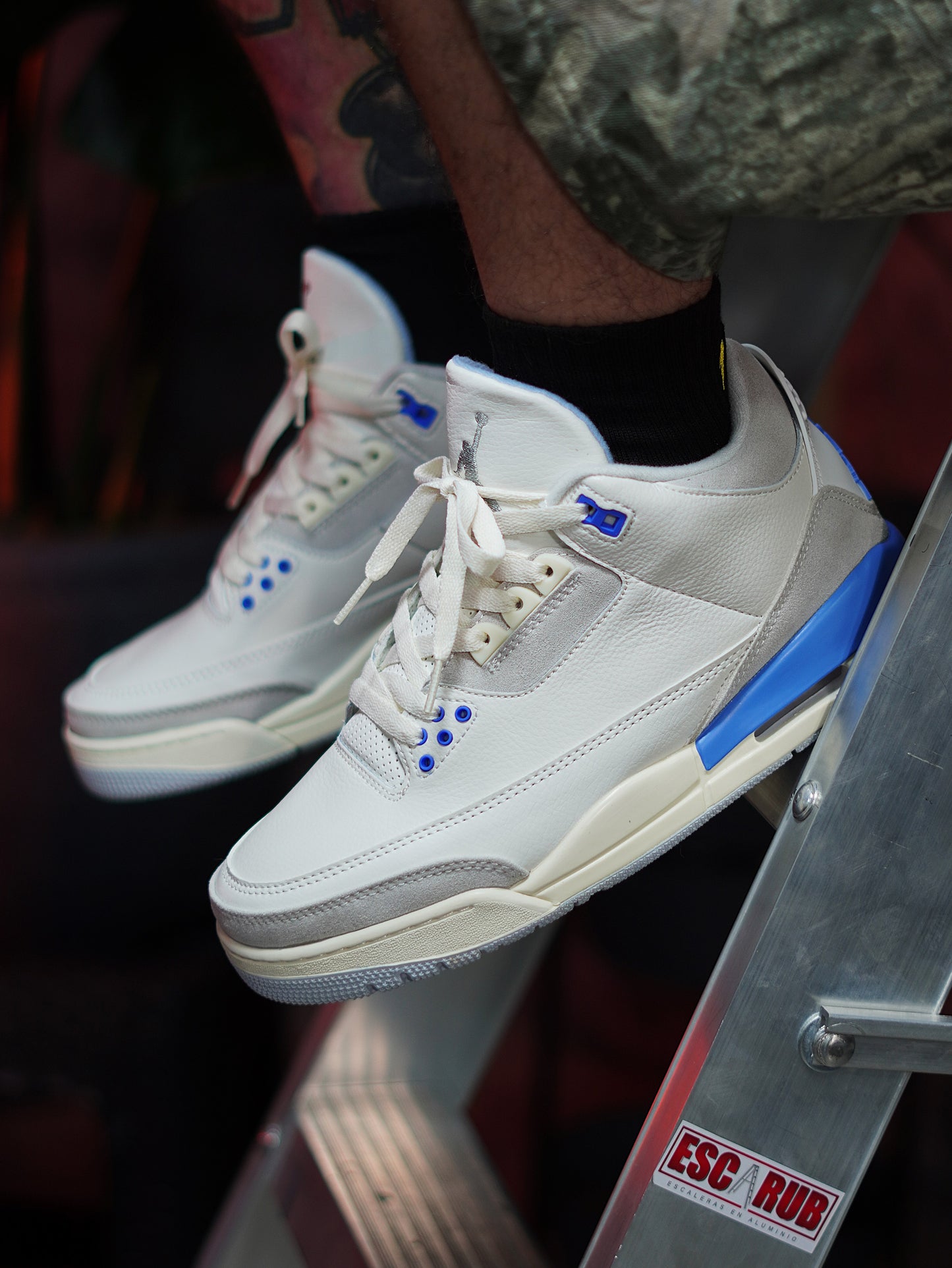 Air Jordan 3 "Lucky Shorts" - Blanco, Azul