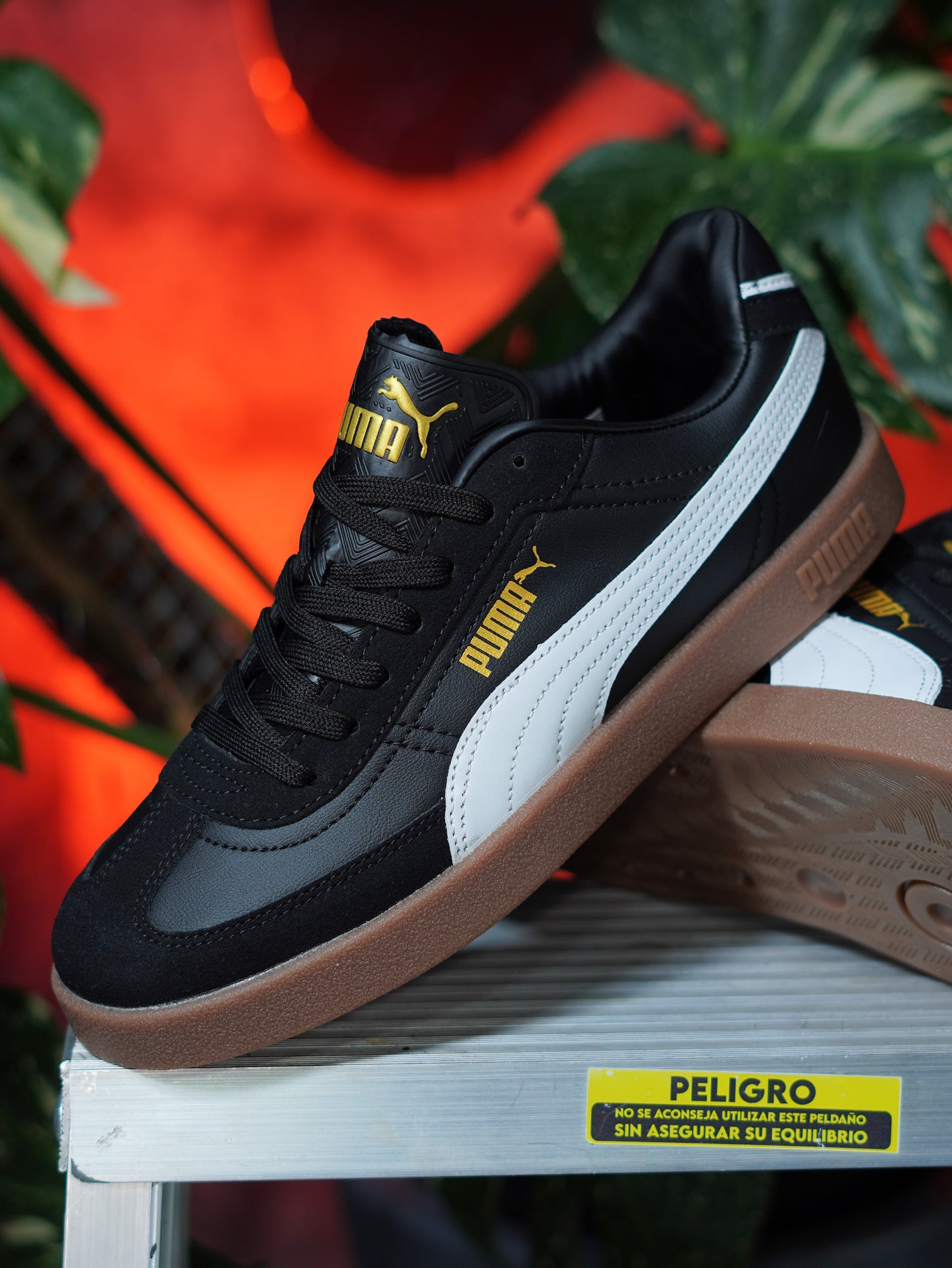 Puma Club II Era - Negra, Blanca