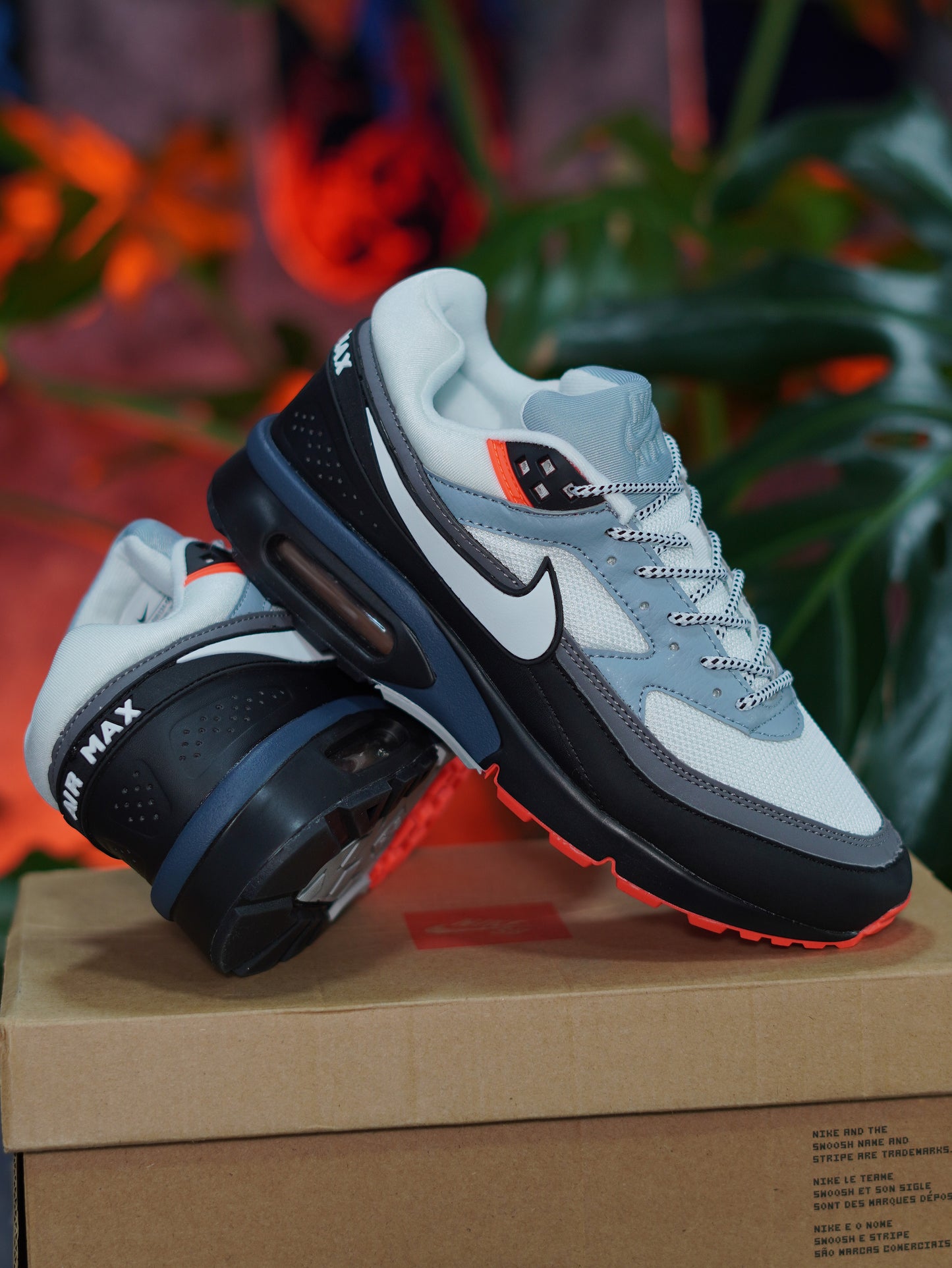 Nike Air Max BW - Negra, Gris, Blanco, Naranja