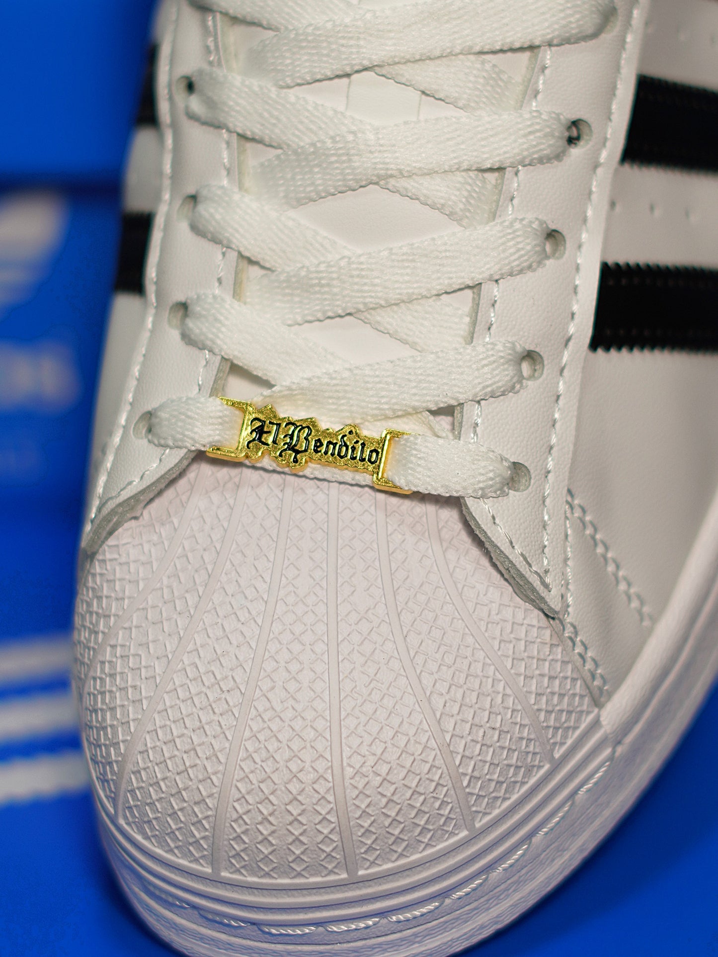 Adidas SUPERsTAR X Blessd. Blanca, Negra