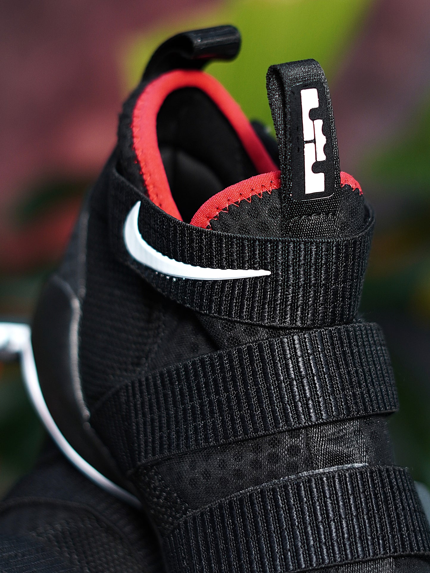 Nike LeBron Soldier XL - Negro, Rojo