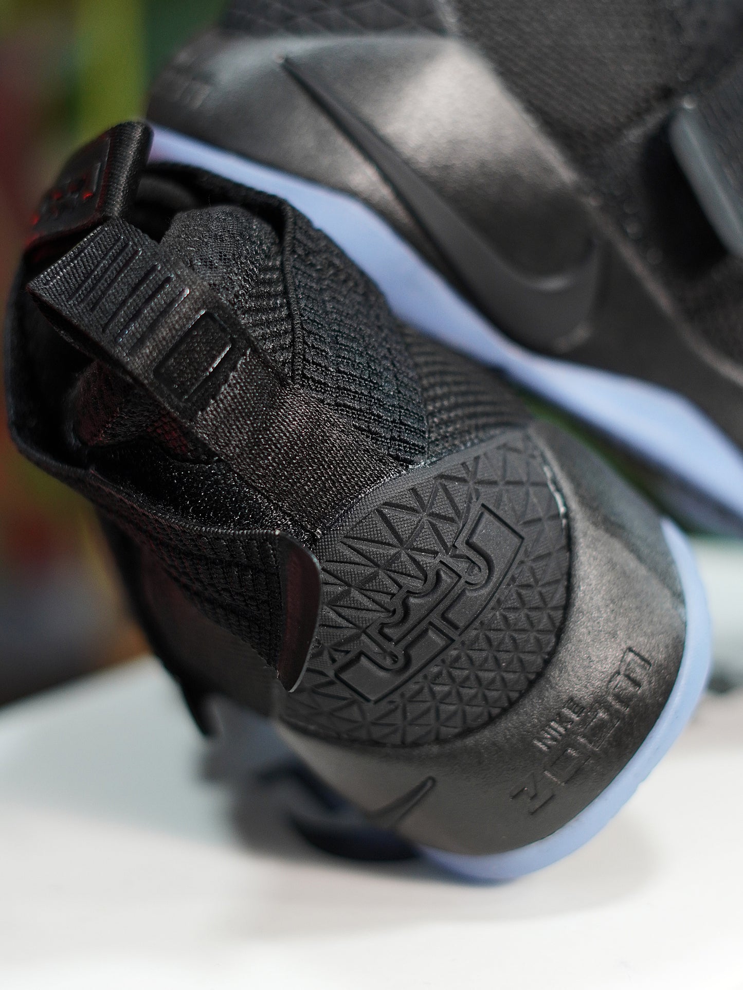 Nike LeBron Soldier XL - Negro, Azul