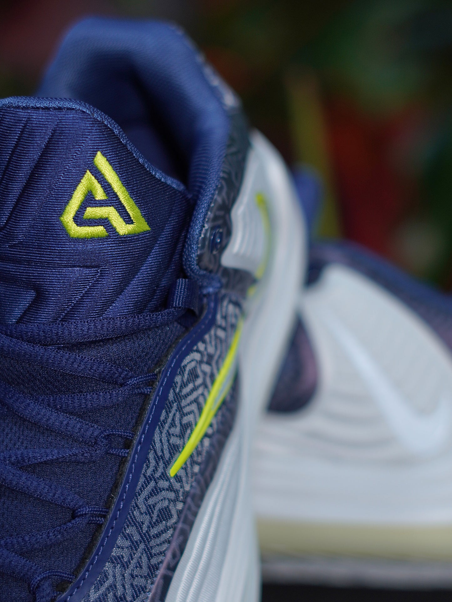 Nike Giannis Freak 7  - Azul Oscuro, Verde, Blanco