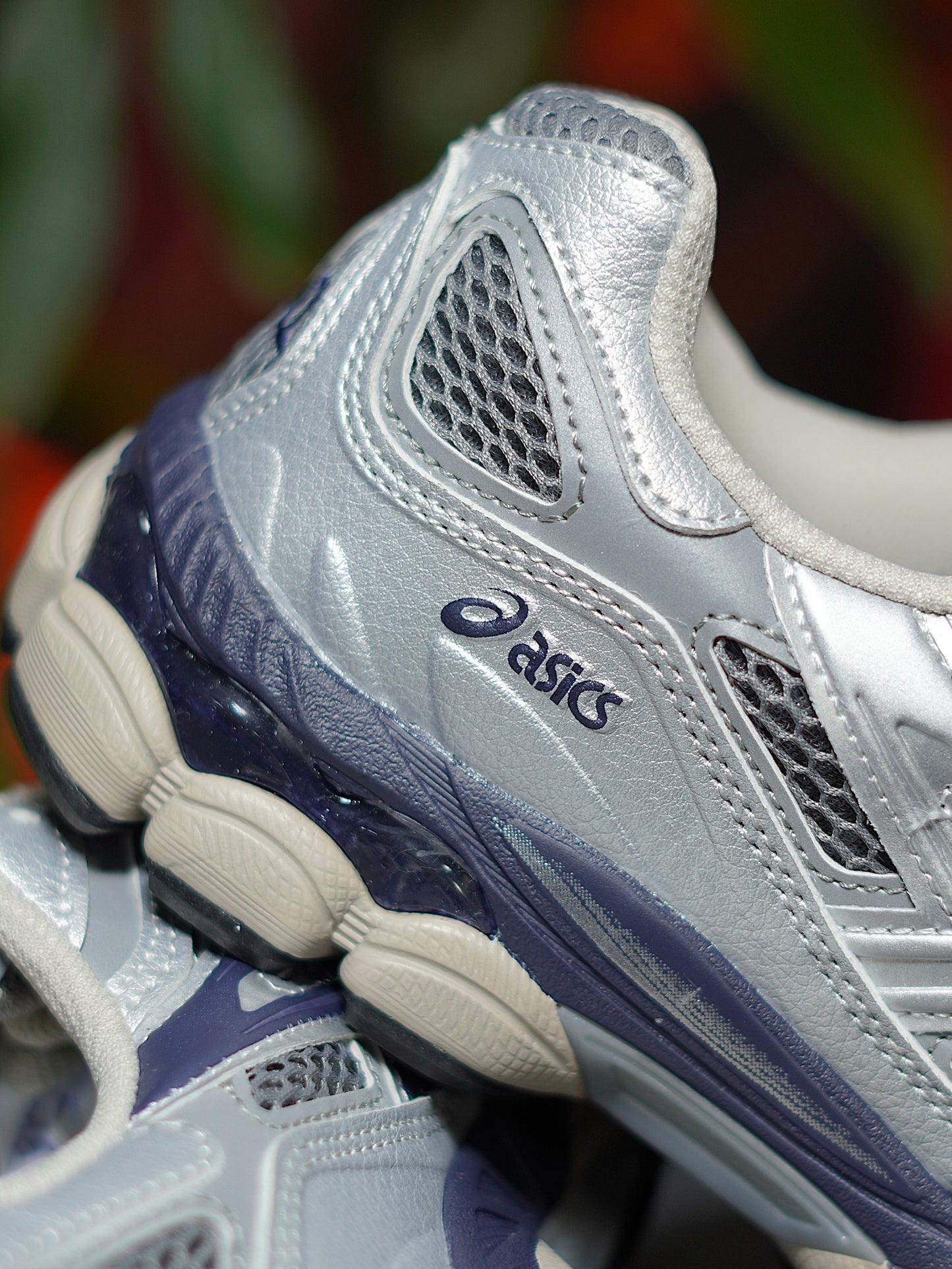 Asics Gel NYC - Plateado, Azul oscuro