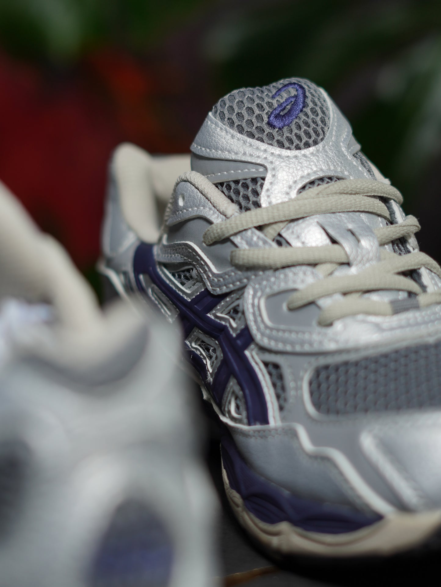 Asics Gel NYC - Plateado, Azul oscuro