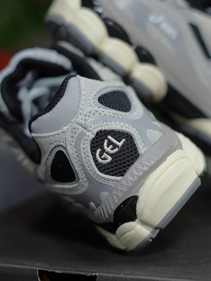 Asics Gel NYC Black Piedmont - Gris claro