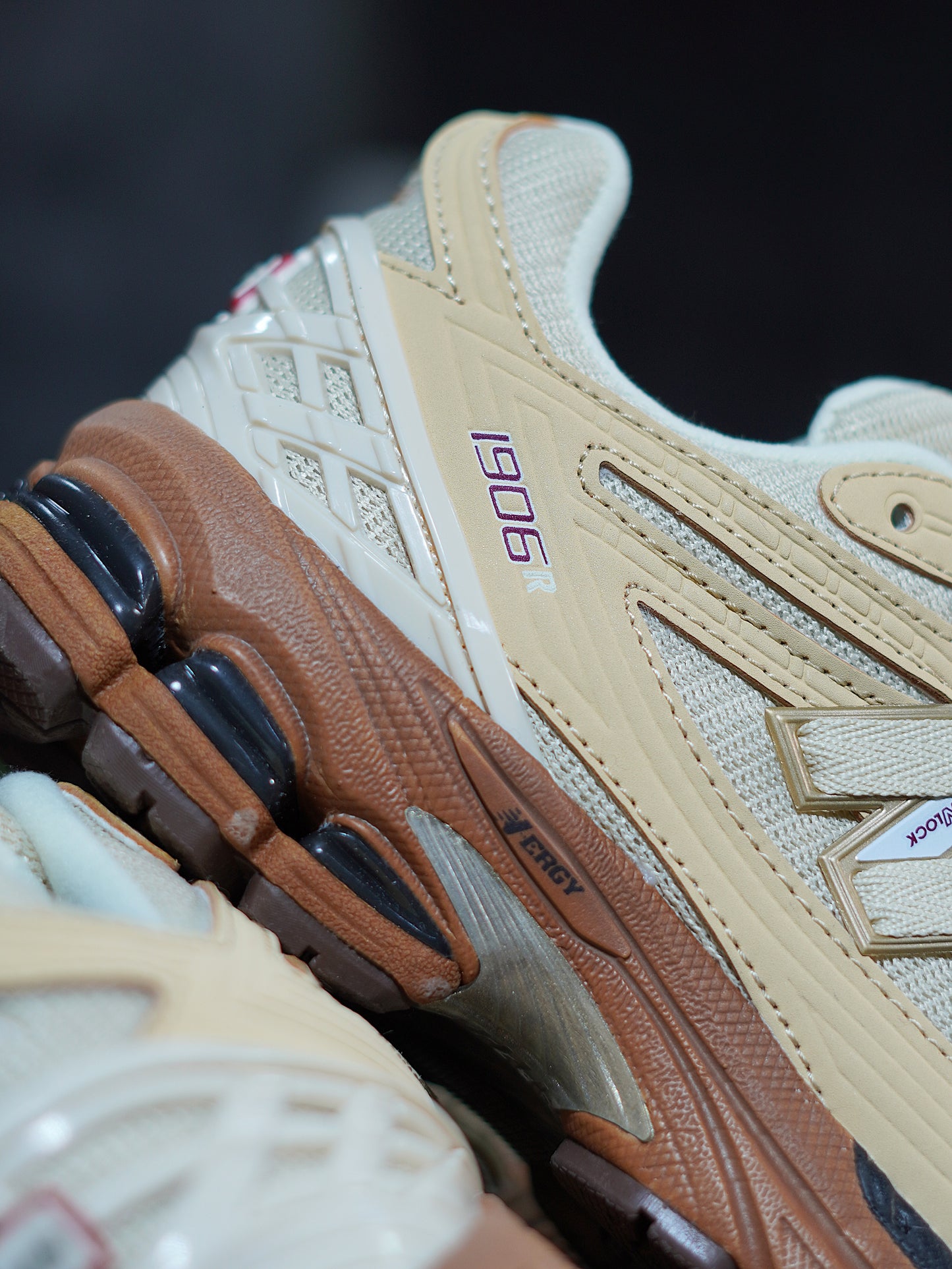 New Balance 1906 R Randomevent The Sweetness of Kin - Beige, Cafe