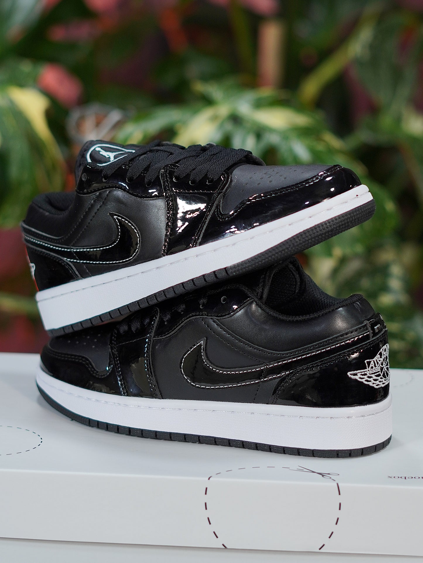 Air Jordan 1 Low All-Star - Negro, Charol