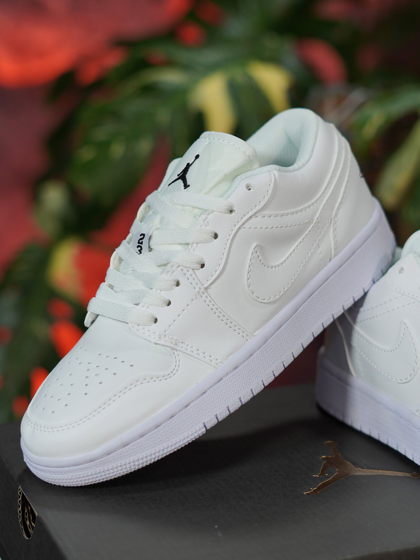 Jordan Retro 1 Low - Blanco