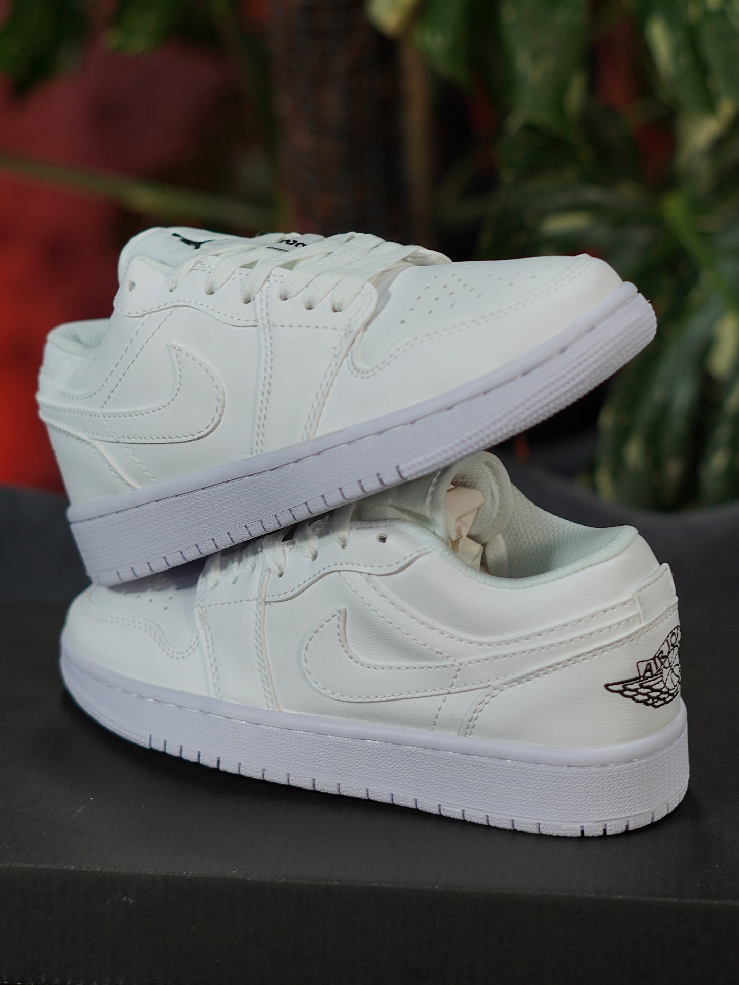 Jordan Retro 1 Low - Blanco