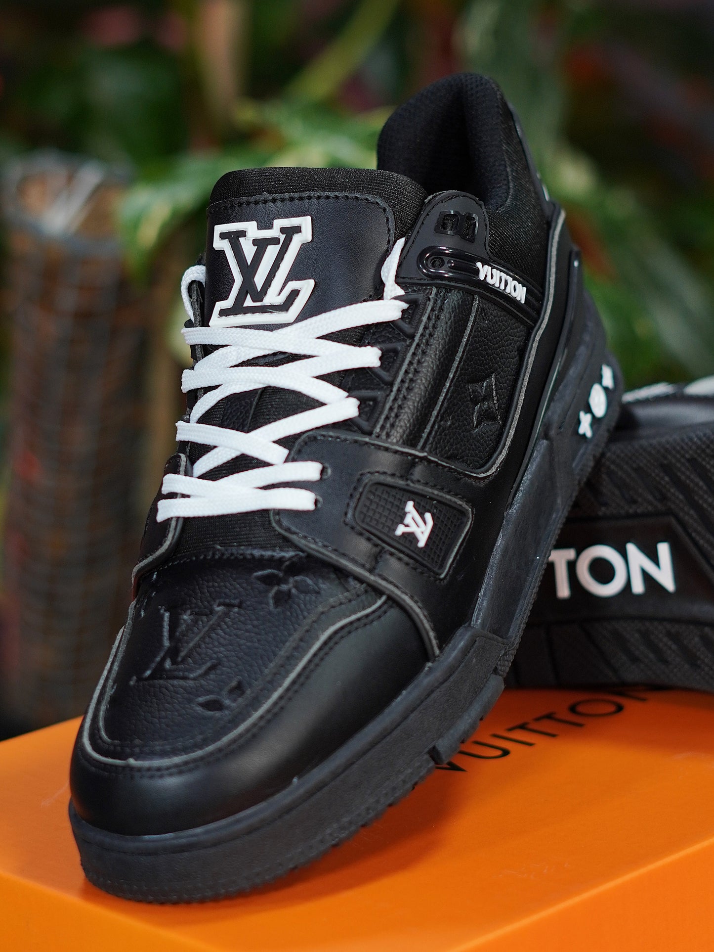 Louis Vuitton Trainer - Negro