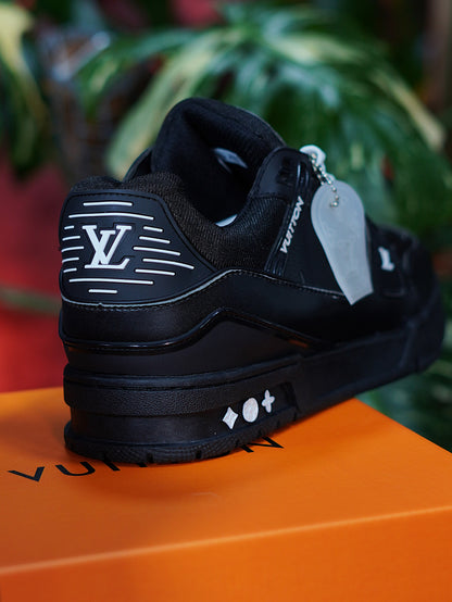 Louis Vuitton Trainer - Negro