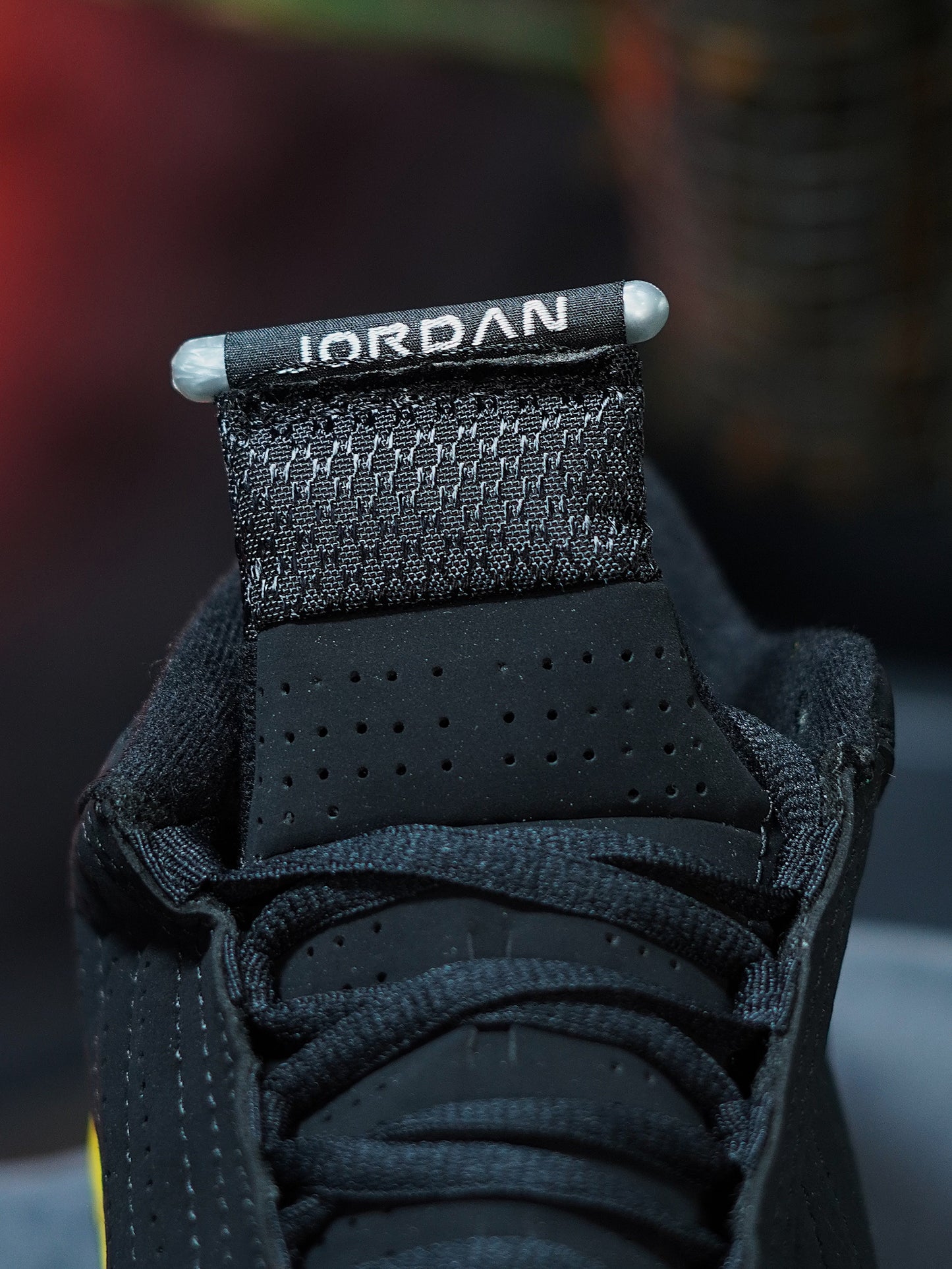 Air Jordan Retro 14 - Negro, Amarillo