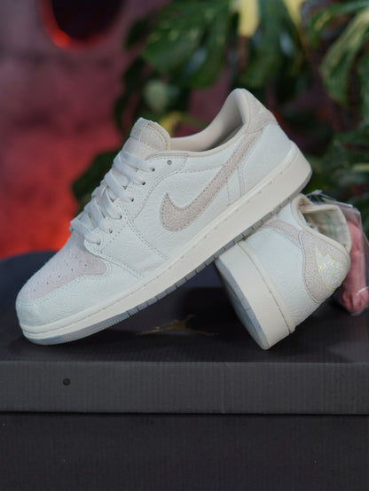 Air Jordan 1 Low x Chris Paul - Beige, Blanco