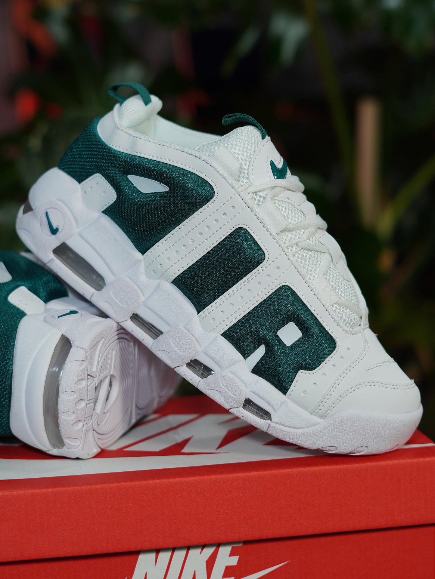 Nike Air More Uptempo - Blanco, Verde