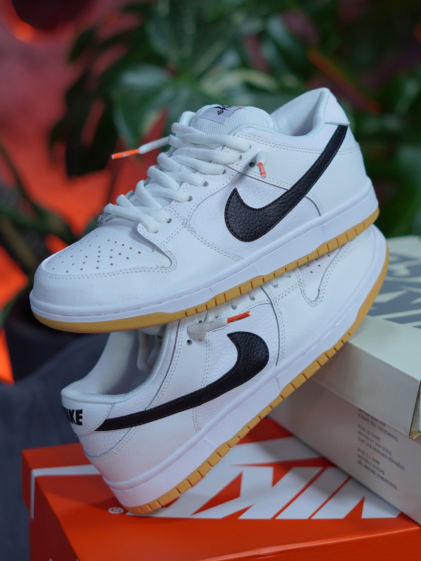 Nike SB Dunk Low - Blanco, Suela goma