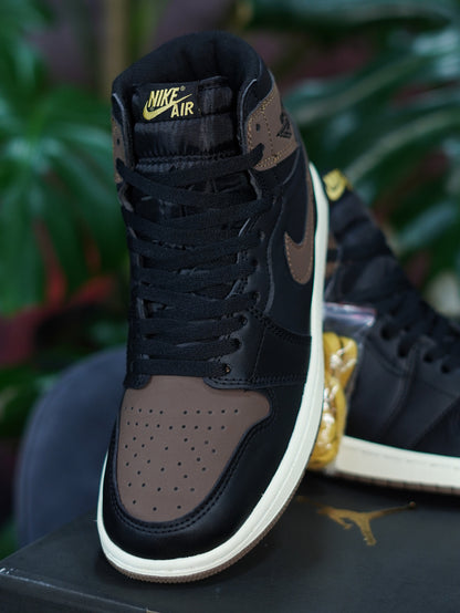 Air Jordan Retro 1 High OG GS "Palomino" - Negro, Café