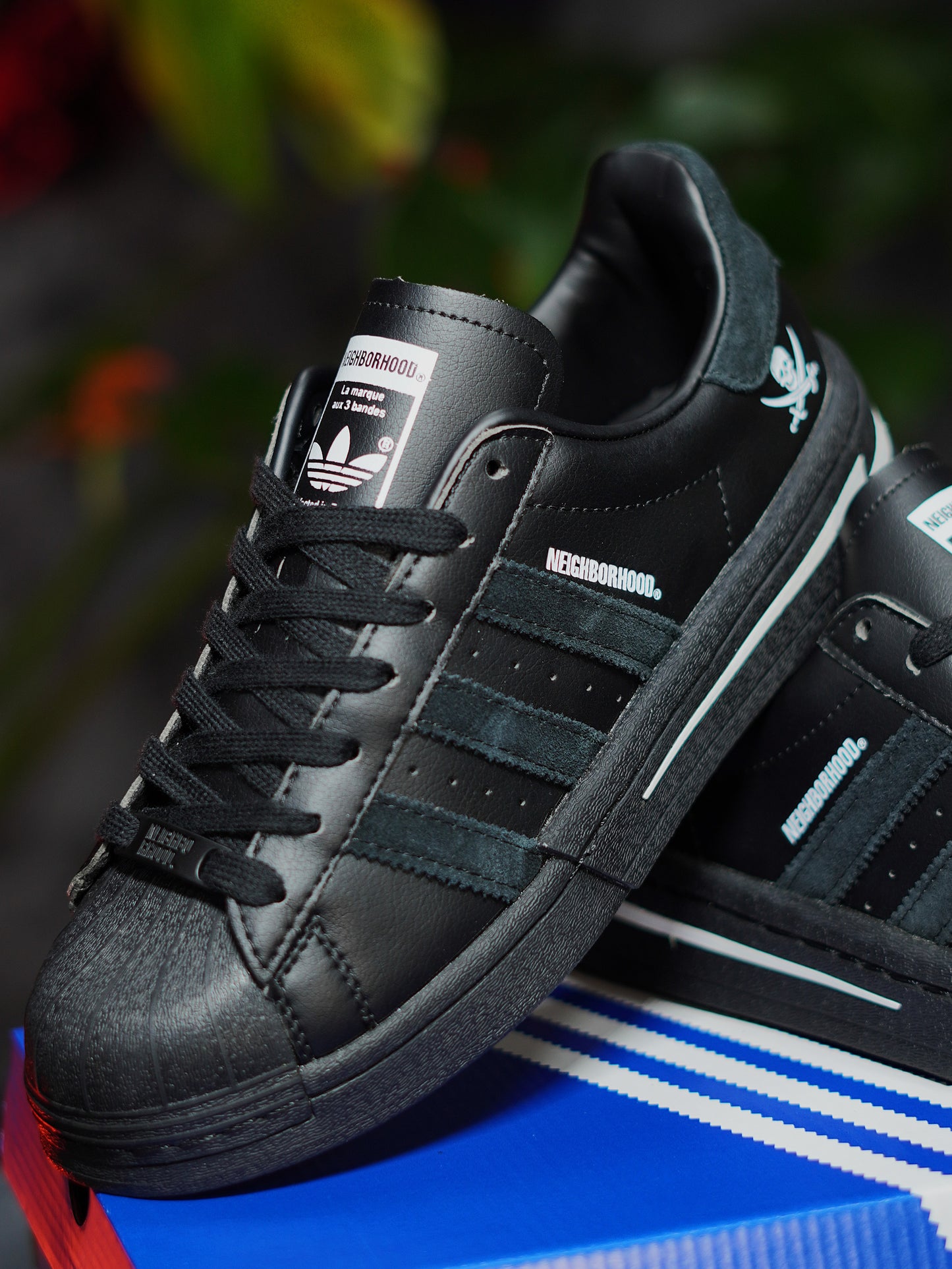 Adidas Superstar x Neighborhood - Negro