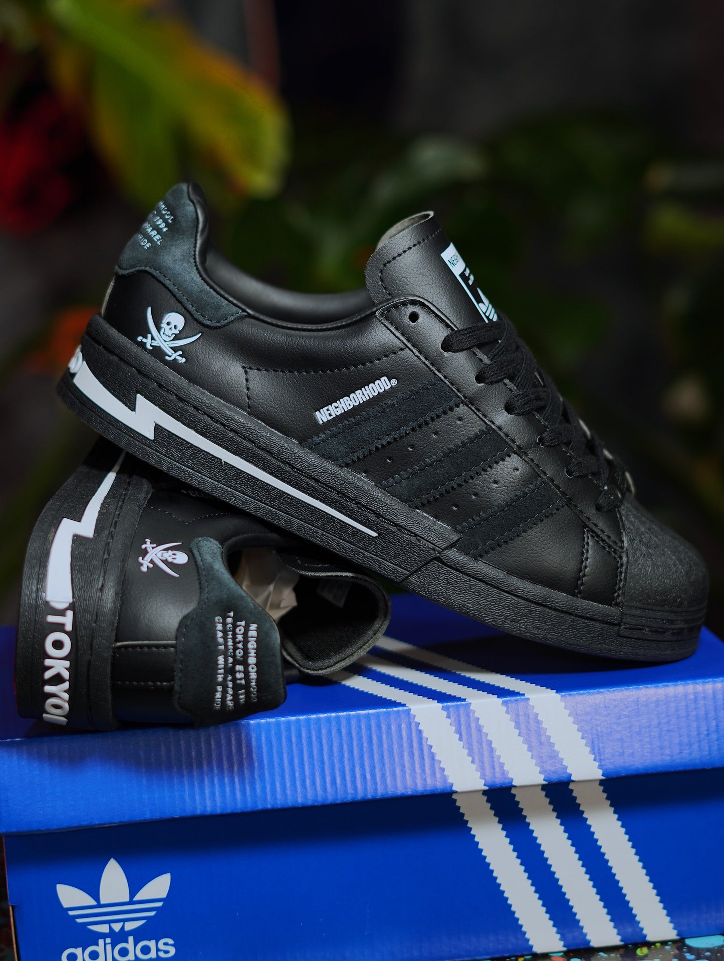 Adidas Superstar x Neighborhood - Negro