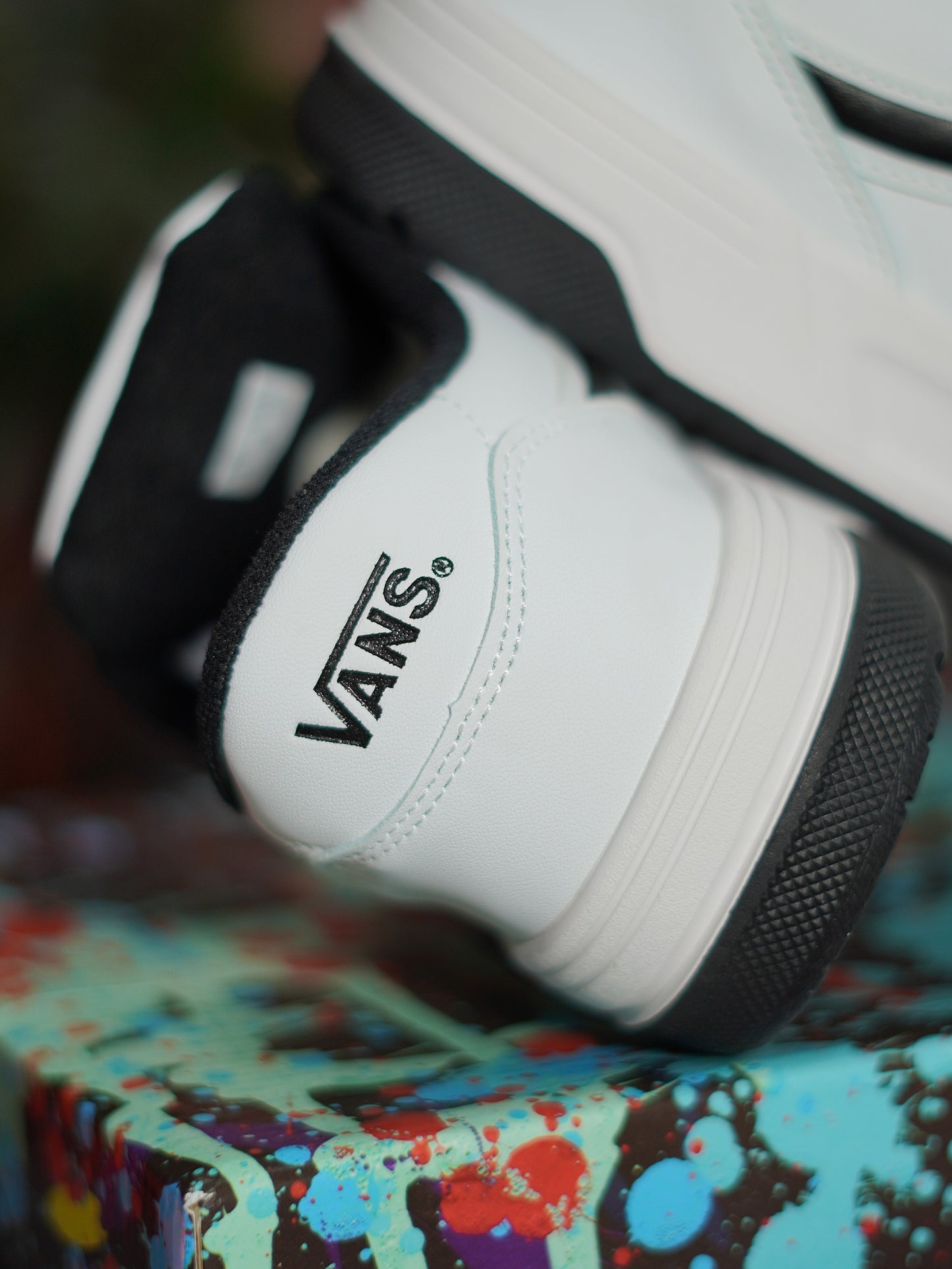 Vans Hylane - Blanco, Negro