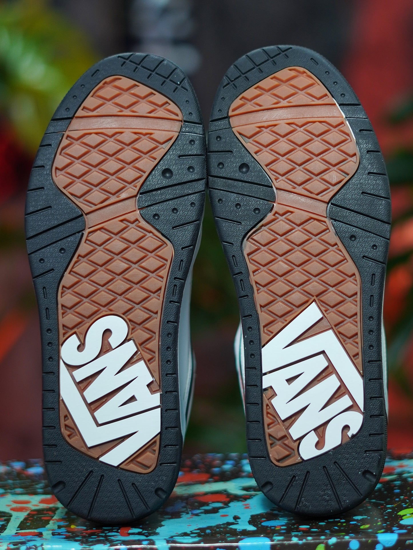 Vans Hylane - Blanco, Negro