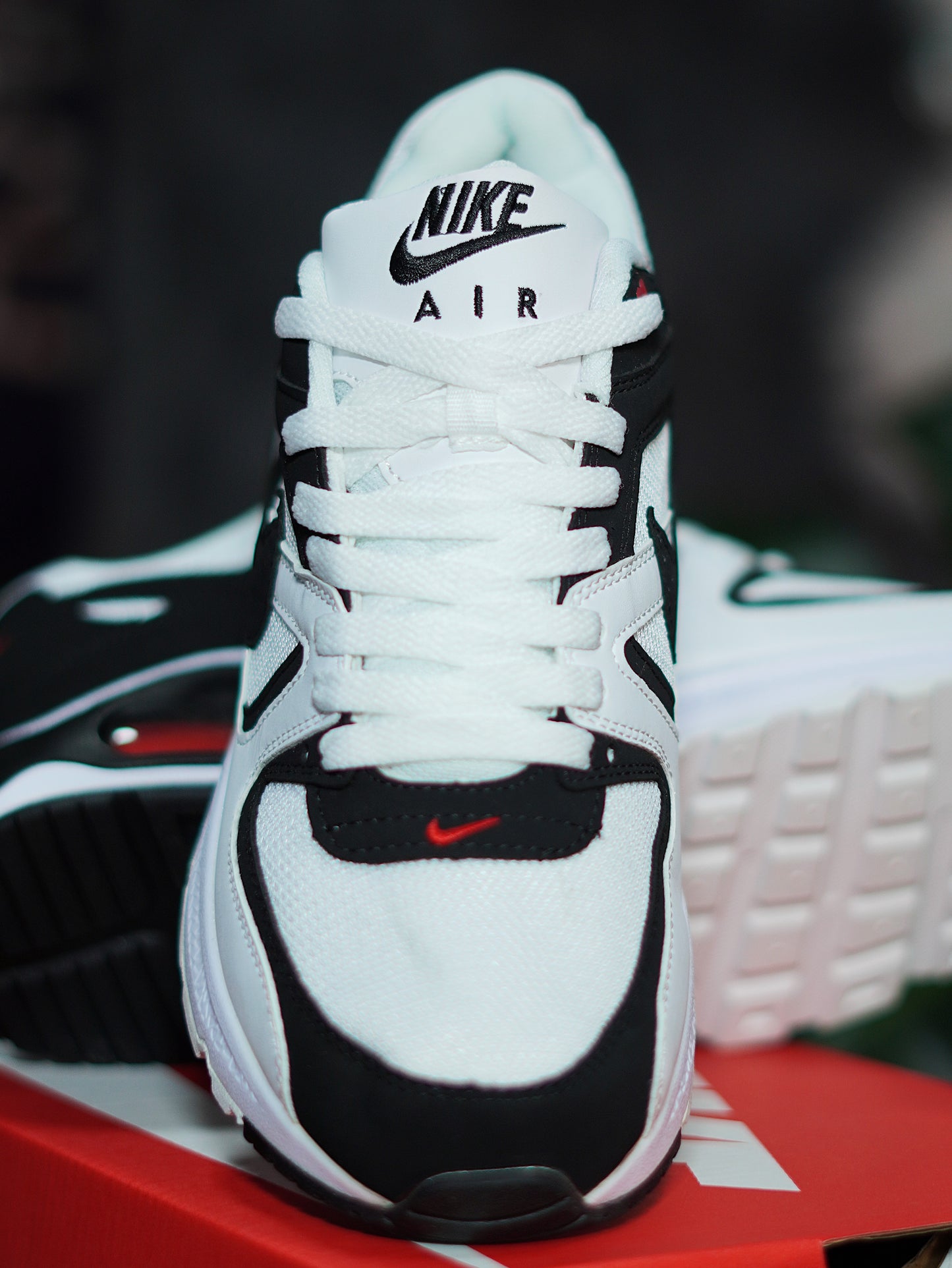 Nike Air Max Command - Blanco, Negro, Rojo