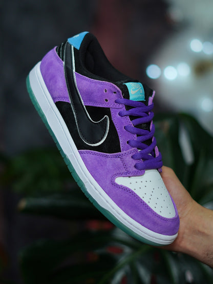 Nike Dunk SB x Hayley Wilson - Court Purple