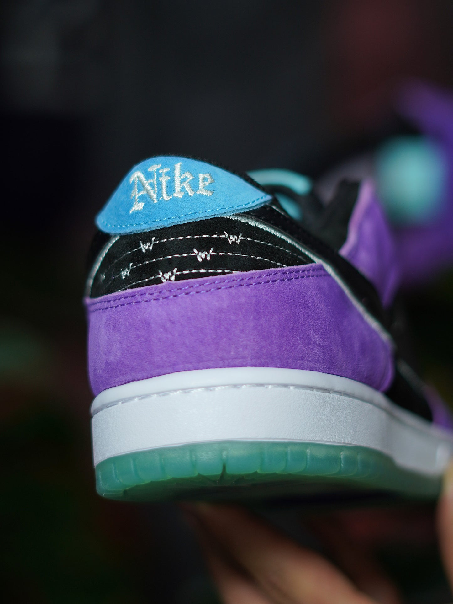 Nike Dunk SB x Hayley Wilson - Court Purple