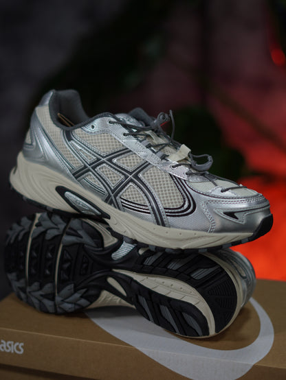ASICS Gel-Kahana TR V4 - Plateada