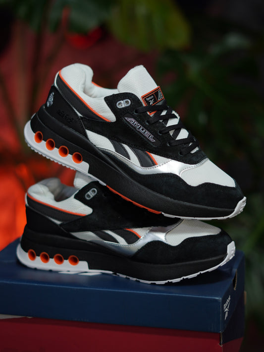 Reebok Ers World - Negro, Blanco, Naranja