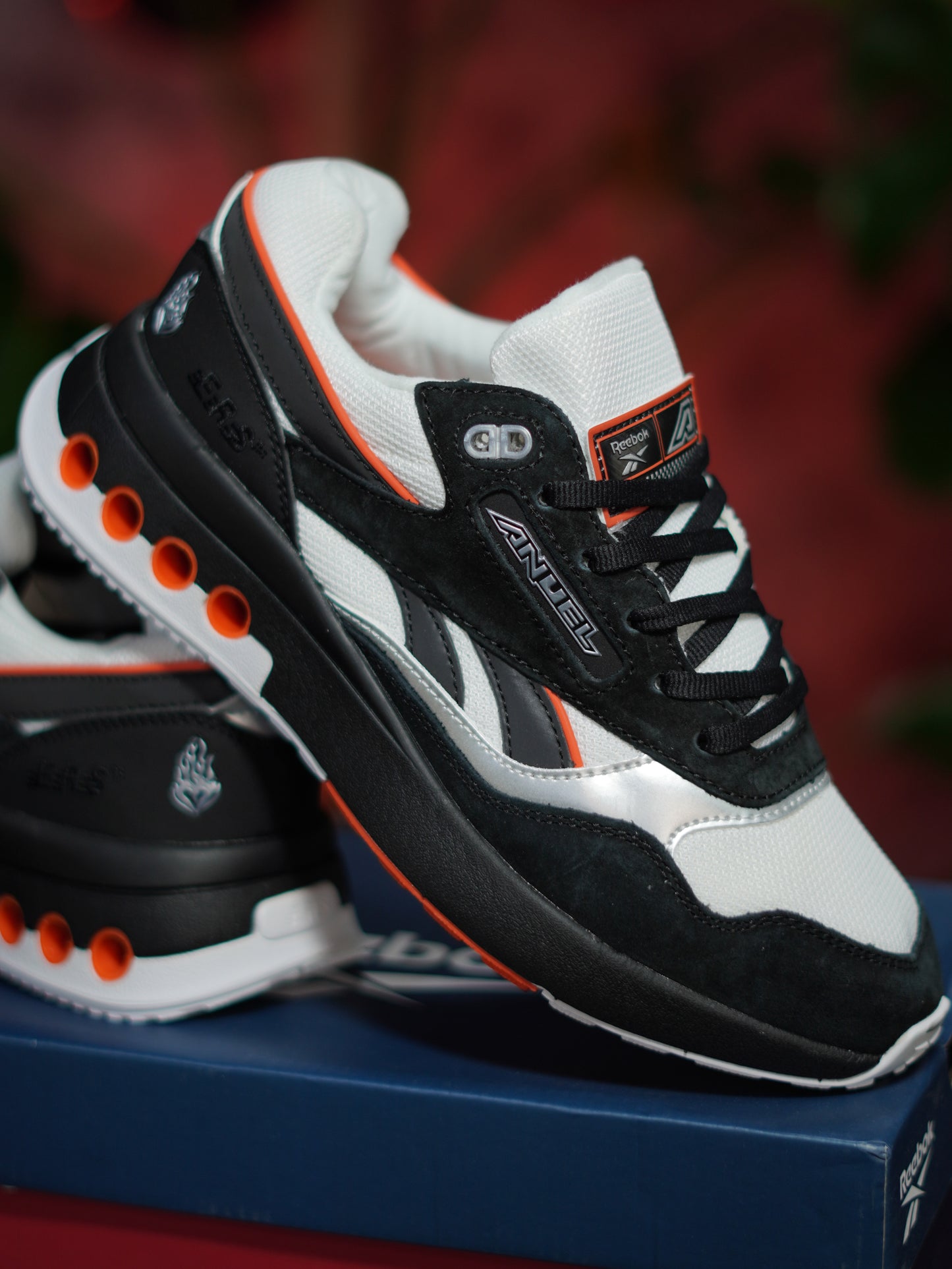 Reebok Ers World - Negro, Blanco, Naranja