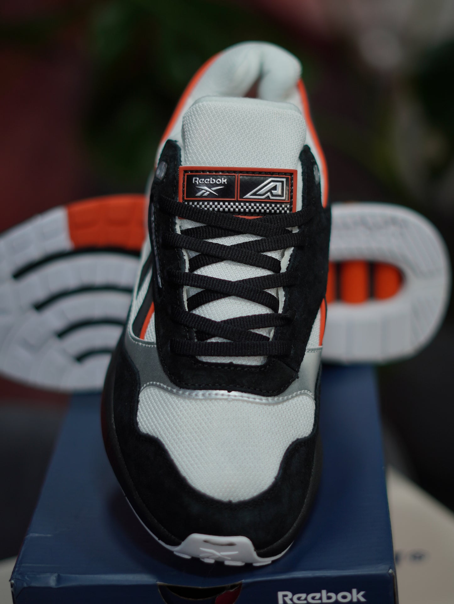 Reebok Ers World - Negro, Blanco, Naranja