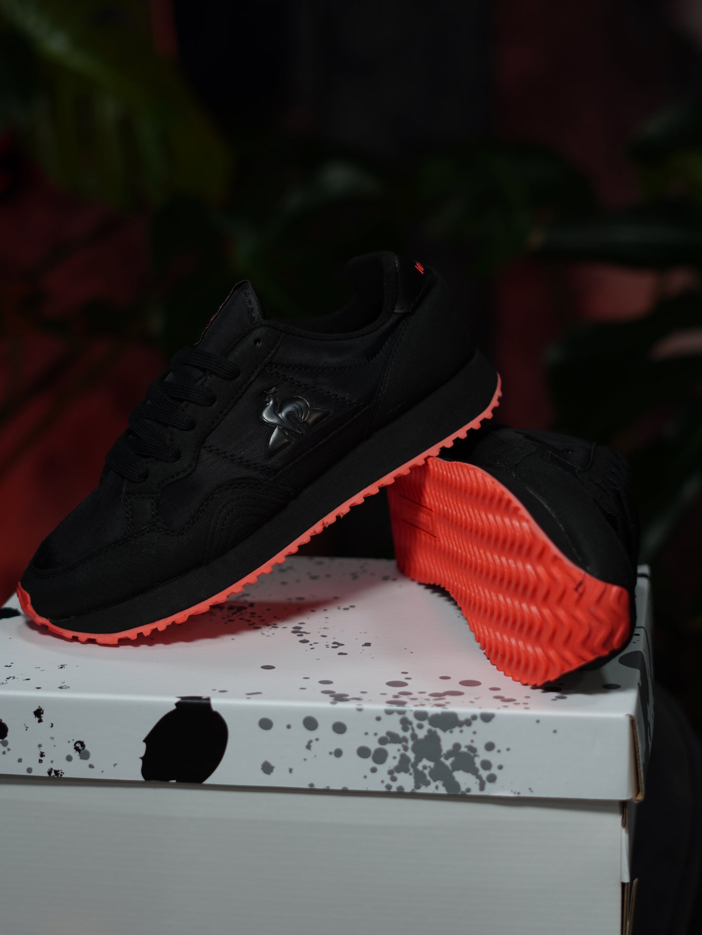 Le Coq Sportfit Trainer Jet Star 2 - Negro, Rojo