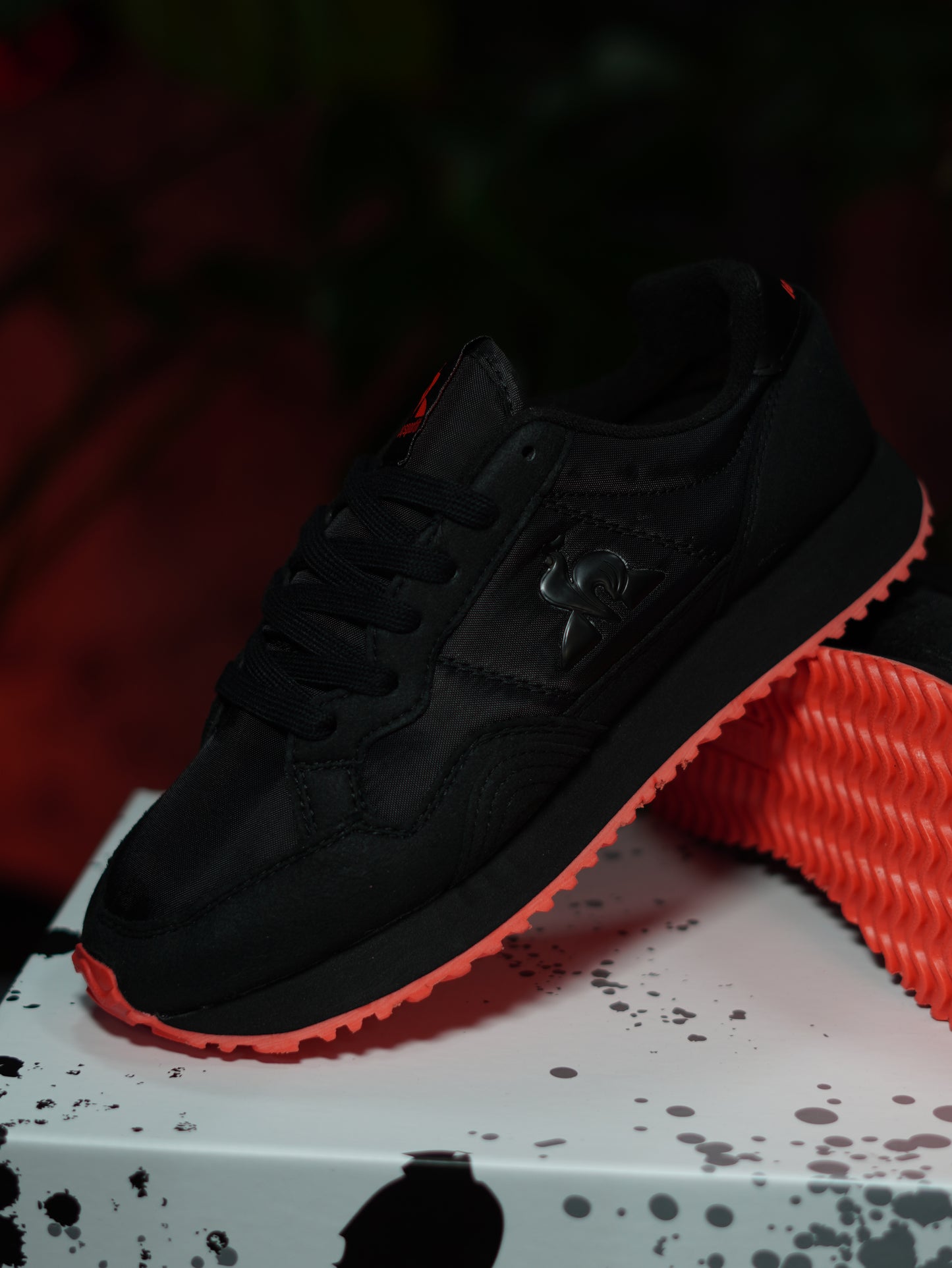 Le Coq Sportfit Trainer Jet Star 2 - Negro, Rojo