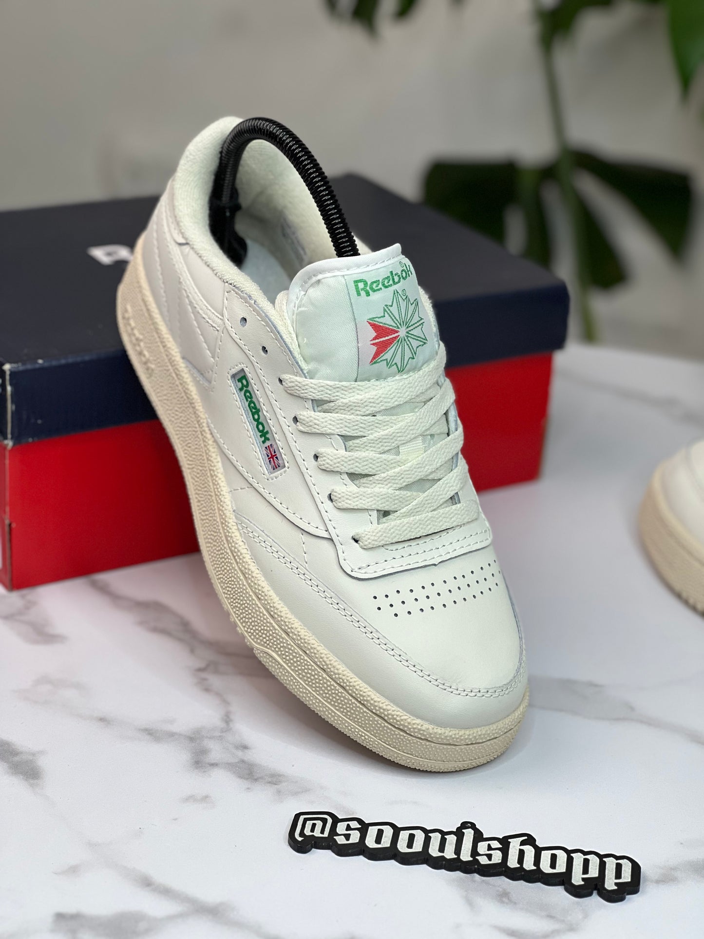 Reebok Club