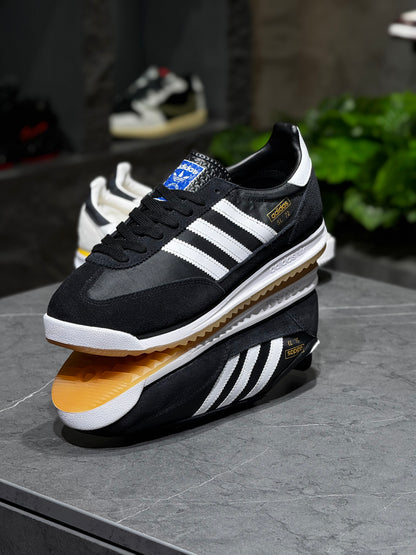 Adidas SL 72