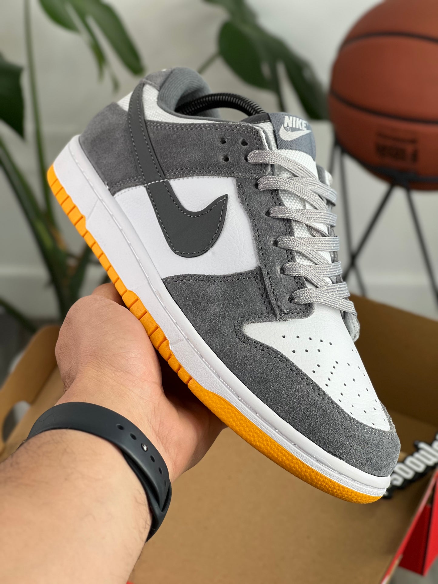 Nike Dunk Low Smoke Grey Gum