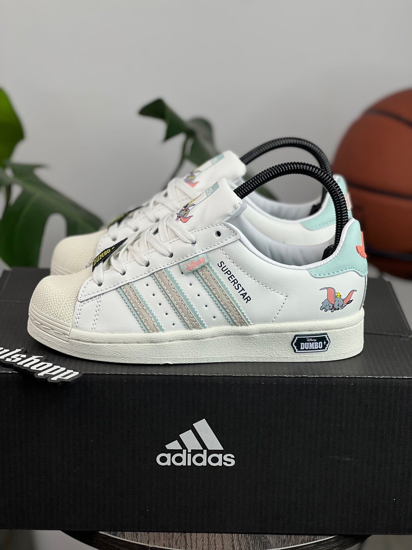 Adidas Superstar Dumbo