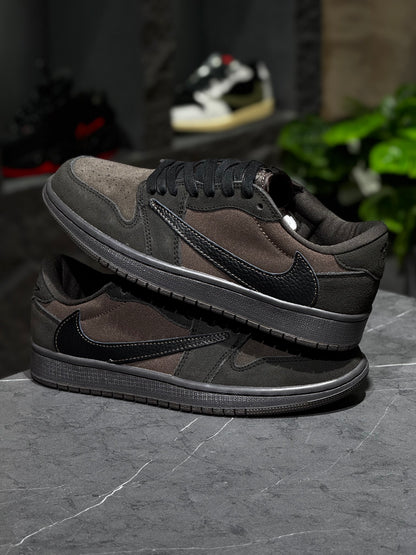 Air Jordan 1 Low OG Velvet Brown de JORDAN x Travis Scott