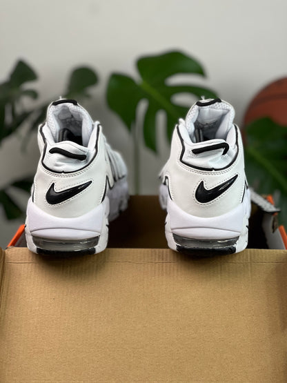 Nike Air More Uptempo 96 - Blanca, negra