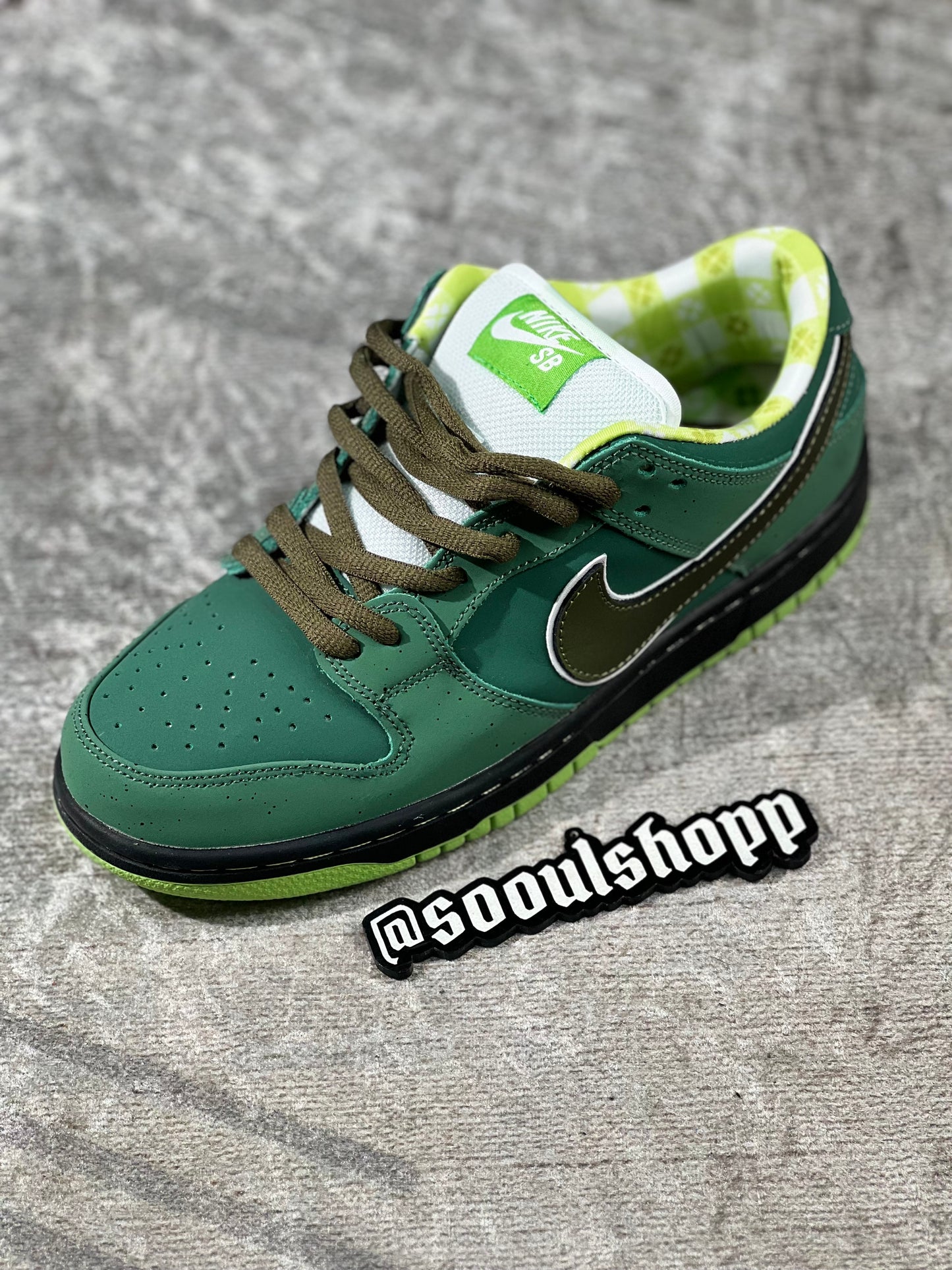 Nike SB Dunk Low “Green Lobster”